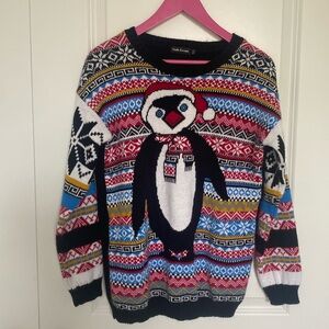 Penguin Christmas Sweater‎
